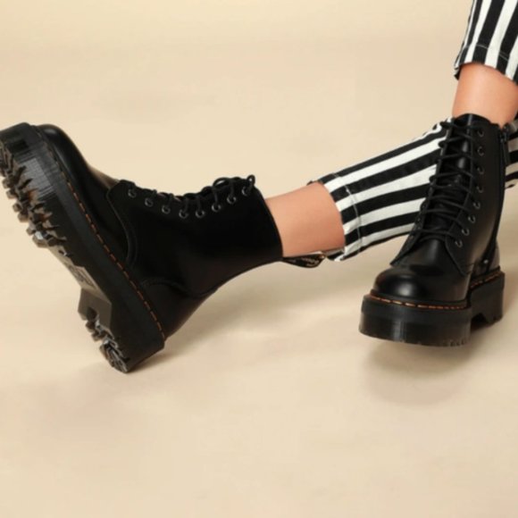 Dr martens virginia leather + FREE SHIPPING | Zappos DR. MARTENS JADON BOOT SMOOTH LEATHER 8-EYE PLATFORMS MSRP$240 UNISEX